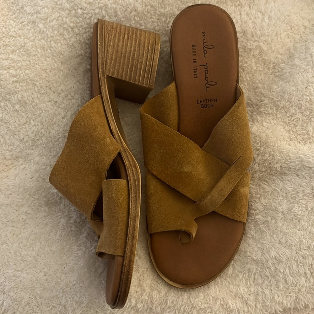 Mila Paoli Brown Suede Sandals 6.5